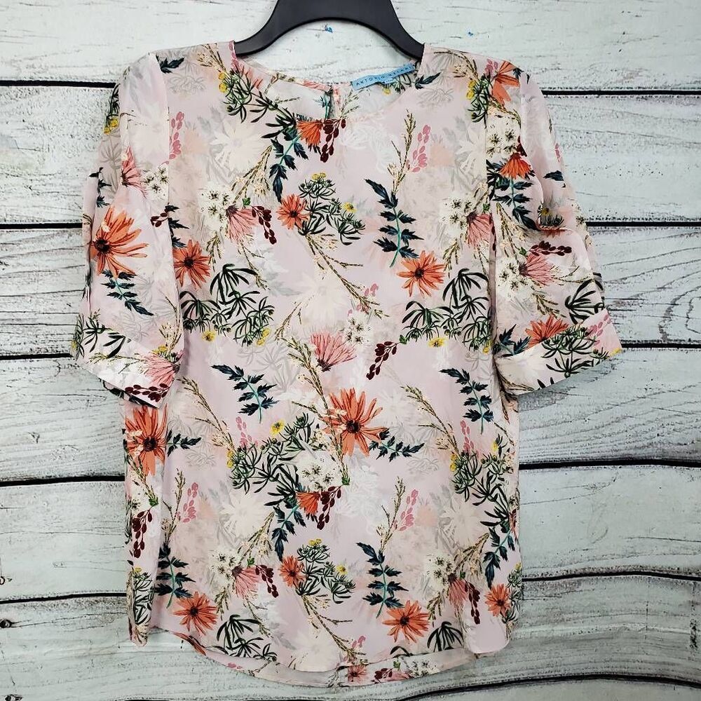 Antonio Melani Small Pink Floral Blouse